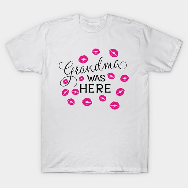 Grandma T-shirt T-Shirt by hippyhappy